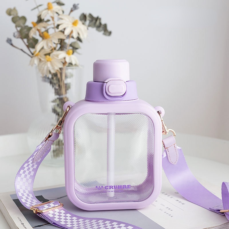 Kids Square Shape Flask with Straw & Strap for Easy Holding 700 ml - الصورة 3