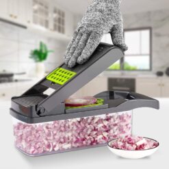 قطاعة ومبشرة للخضراوات والفواكه والجبن 8 رؤوس مع صفاية وعلبة عملية وسهلة الاستخدام