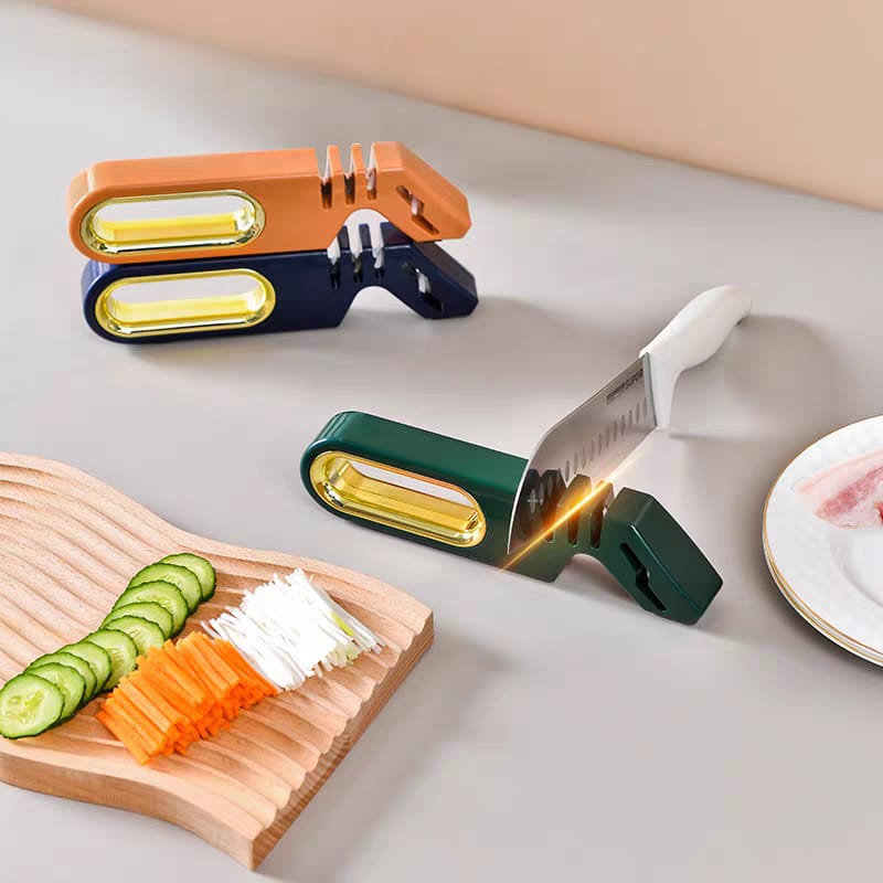 مسن يدوي 4 في 1 للسكاكين والمقصات ب 3 درجات مختلفة ومقبض يد لسهولة الأستخدام - الصورة 11