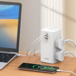 بقوة 2500 واط USB ومنفذ Type_C مشترك كهربائي وشاحن ب 4 منافذ للفيش و منفذين
