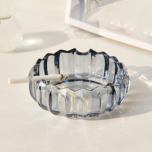 طفاية سجائر زجاج كريستالي مضلع _ باللون الاسود الفاميه