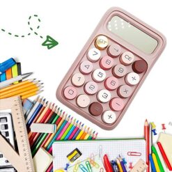 الة حاسبة بشاشة ديجيتال وازرار كبيرة للمكتب بتصميم ملون جذاب