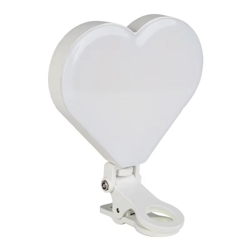 رينج لايت بتصميم قلب ب 3 اضاءات مع مشبك للتعليق بيو اس بي للشحن - الصورة 3