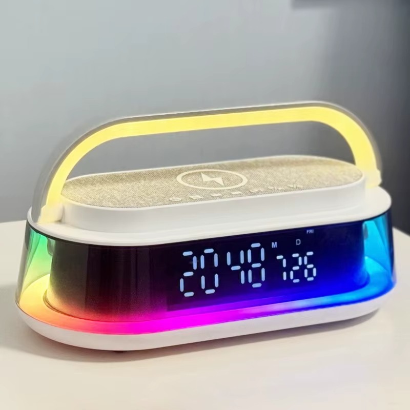 شاحن لاسلكي 6 * 1 مع سبيكر بلوتوث وساعة ومنبه وراديو بإضاءة ليد - الصورة 6