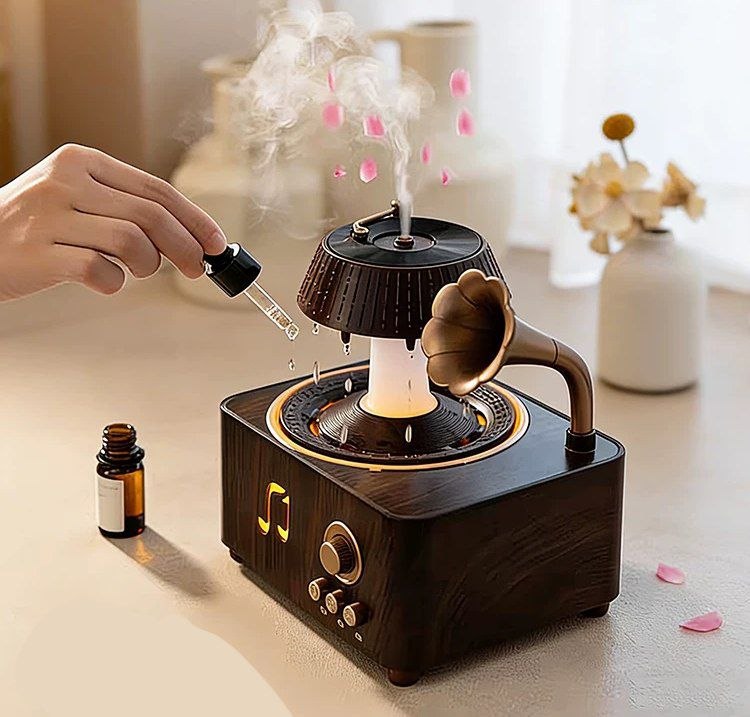 فواحة مضيئة على شكل جرامافون مع صوت ضوضاء بيضاء وسبيكر بلوتوث بخزان 250 ملي لتعطير المنزل بريموت للتحكم - الصورة 4